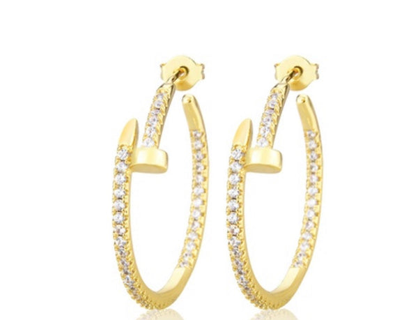 Round Hollow Zirconia Studded Earrings